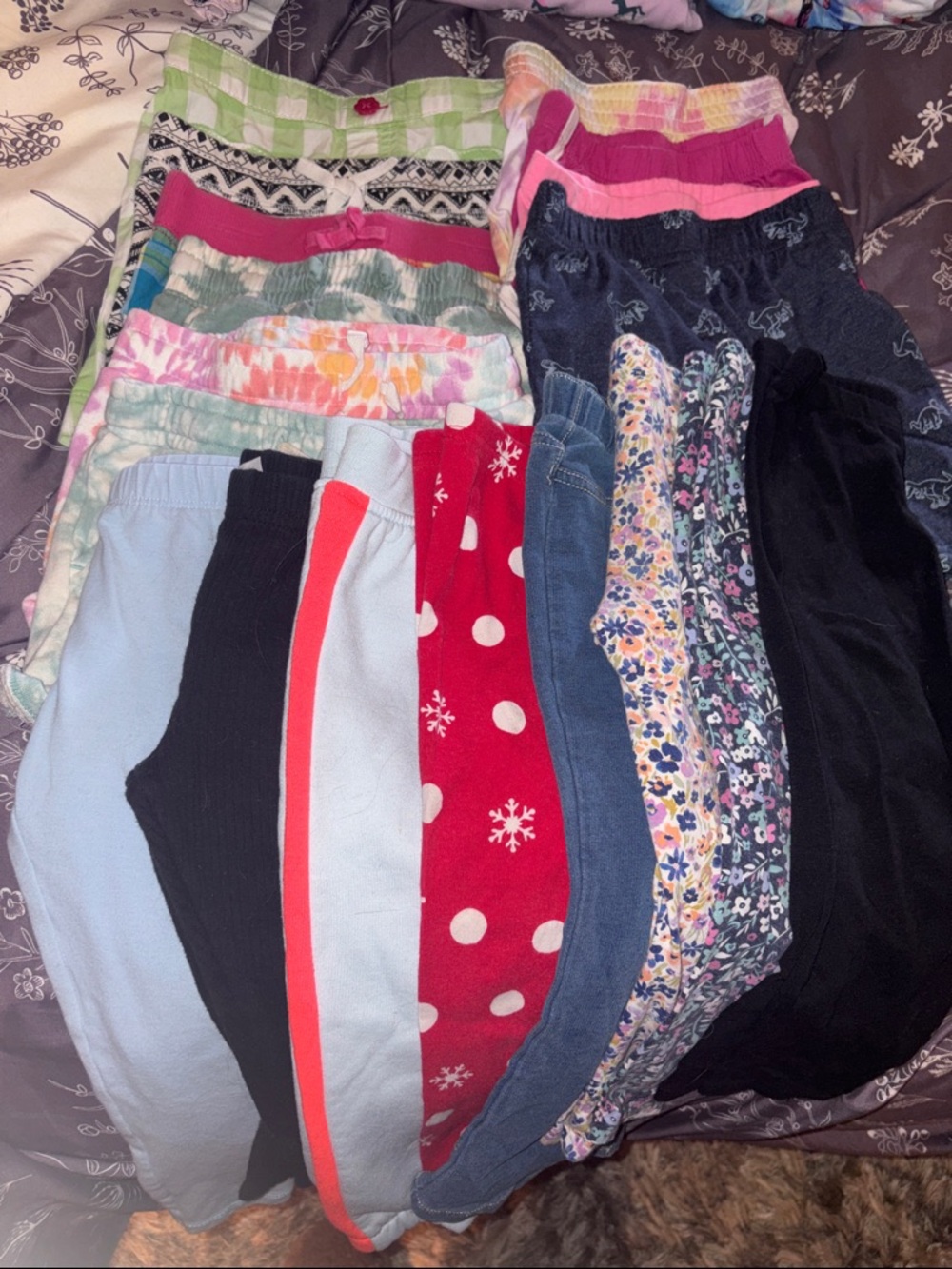 Girls Mixed Lounge & Shorts - Assorted Colors 10 shorts & 8 pants